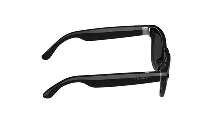 Smart Glasses with Built-in Camera